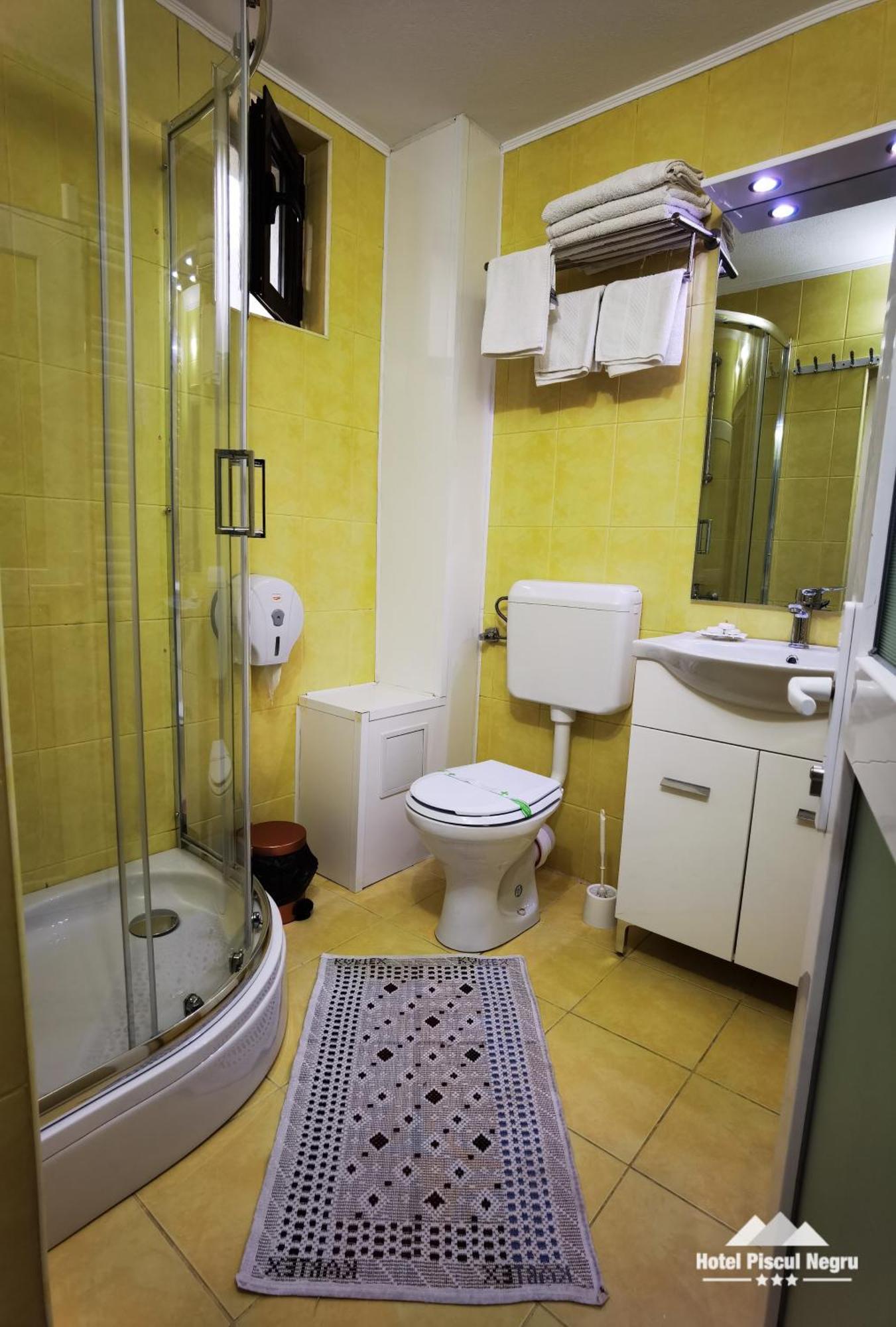 Piscul Negru Hotel - Transfagarasan Cumpăna Habitación foto